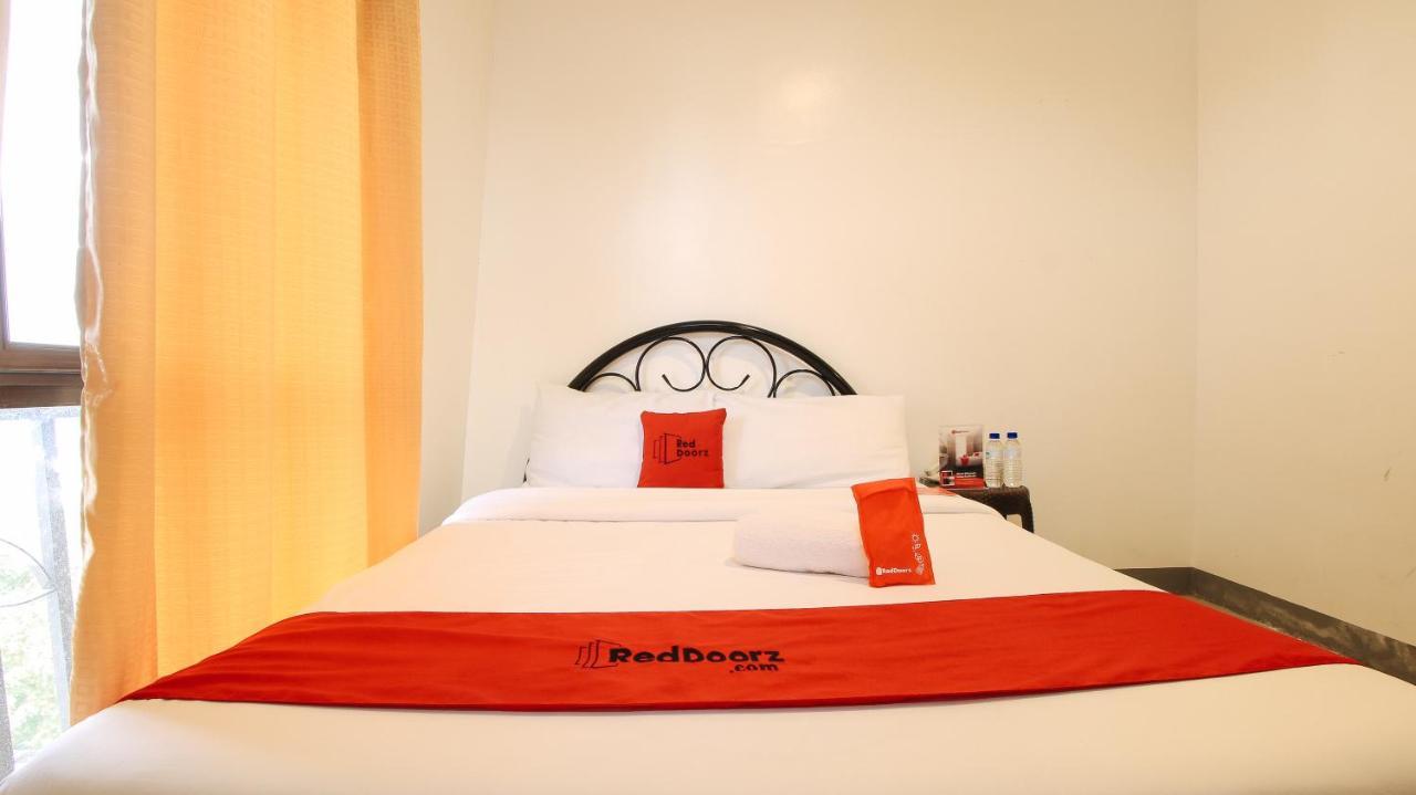 Reddoorz Plus @ Jardin Suites Guadalupe Nuevo Mandaluyong Exterior foto